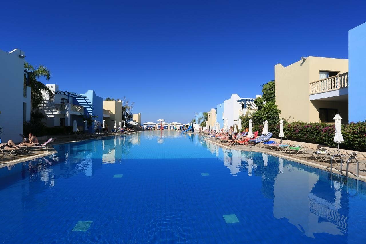 Eleni 4* Хлоракас